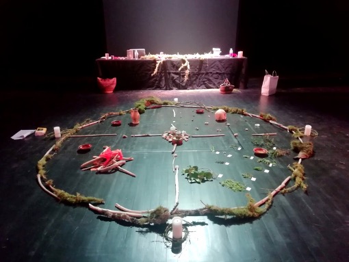 Photo d'objets de sorcellerie