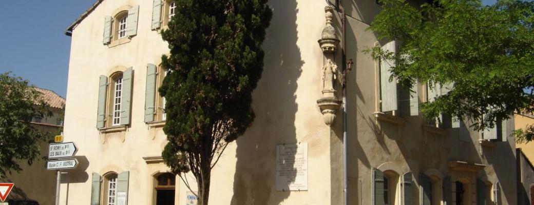 Bibliothèque de Maillane