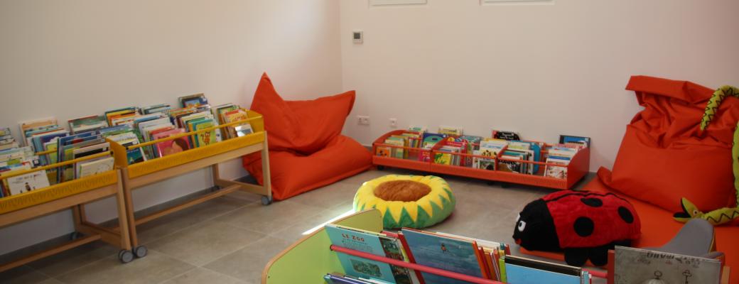 Espace enfant de la  bibliothèque du Rove