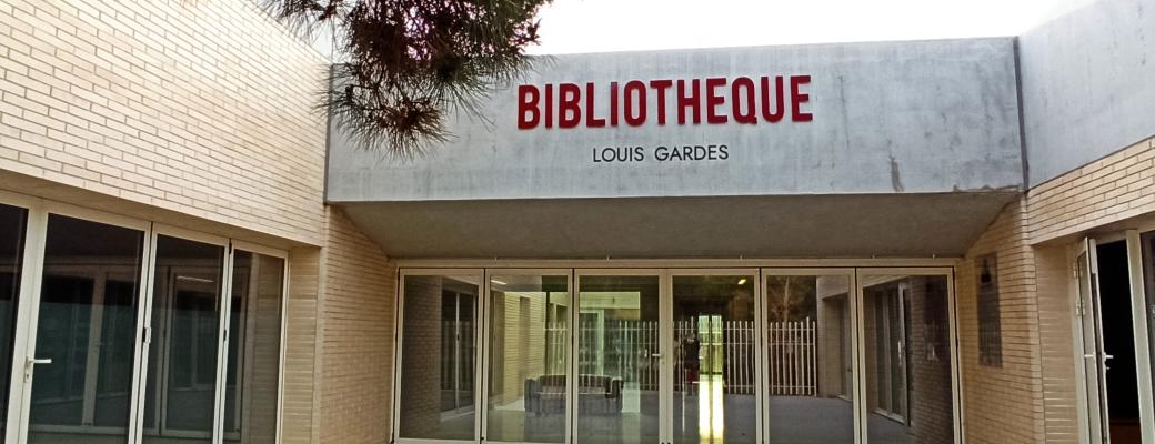 Entrée générale de la Bibliothèque municipale