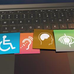 Photo de 4 logos handicap et accessibilité