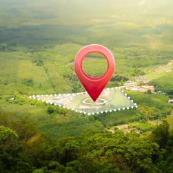 Photo d'un territoire avec un pin's